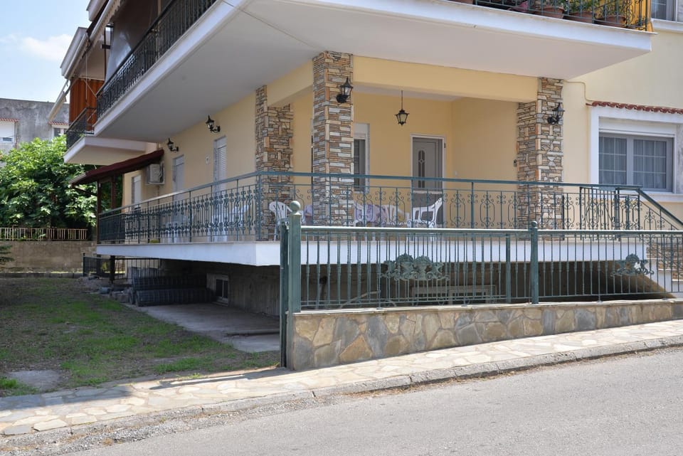 Zeusplace Konaki House Leptokarya House in Pieria, Greece