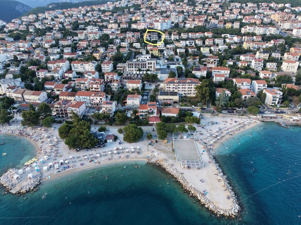 Nearby landmark, Day, Natural landscape, Bird's eye view, Beach, City view, Sea view