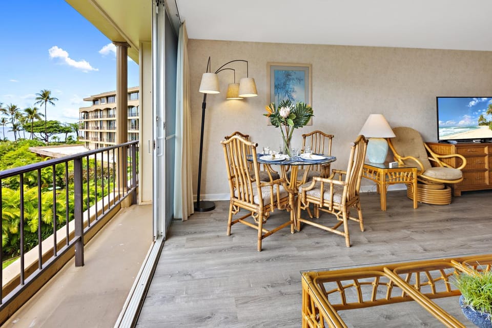 Maui Kaanapali Villas A420 Apartment in Kaanapali