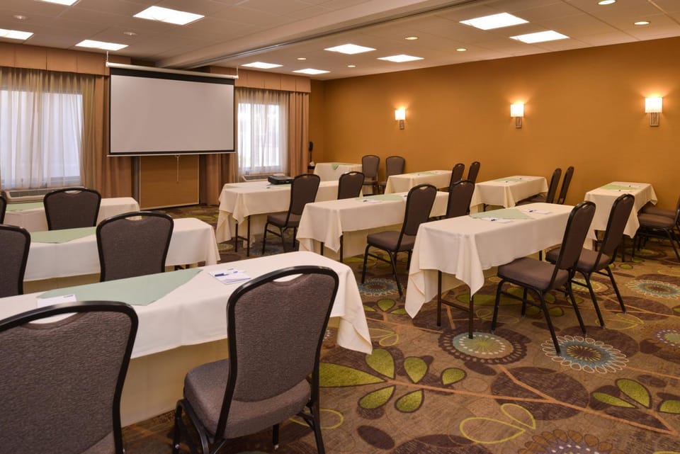 Meeting/conference room