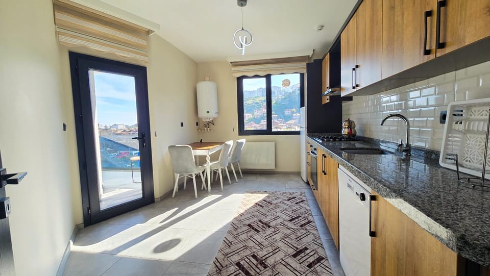 Natural landscape, Dining area, Mountain view, dishwasher, oven, kitchen