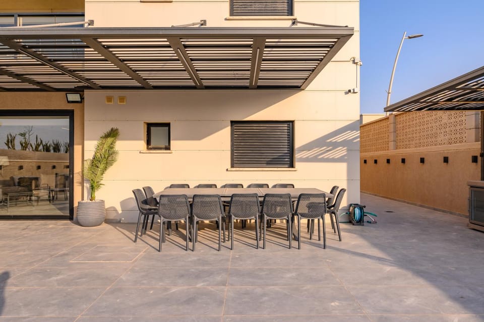 Balcony/Terrace, Dining area