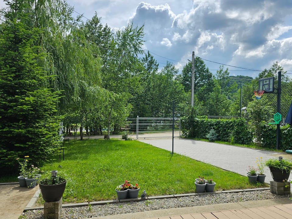 Day, Natural landscape, Game Room, Garden, Garden view, Street view, Area and facilities, Area and facilities, Quiet street view, Parking
