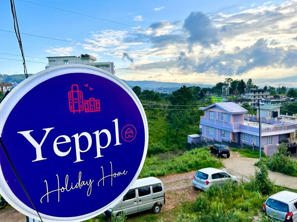 Day, Property logo or sign, Neighbourhood, Natural landscape, Balcony/Terrace, City view, Mountain view, Location