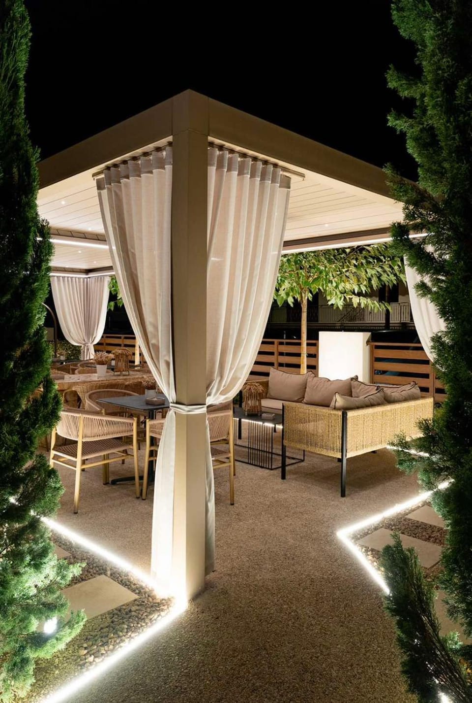 Property building, Summer, Living room, Inner courtyard view