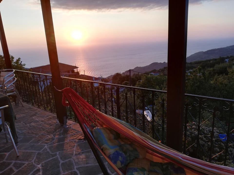 Natural landscape, View (from property/room), Balcony/Terrace, Sea view, Sunrise
