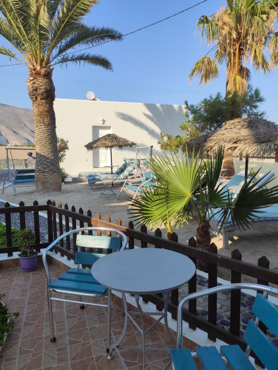 Palm Studios Apartment in Perissa