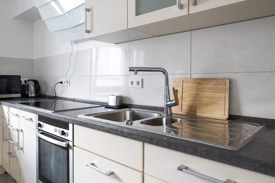 Kitchen or kitchenette, minibar, pet friendly, stove