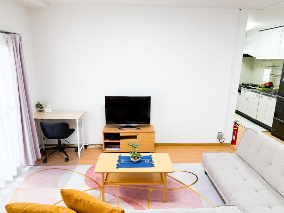 TV and multimedia, Living room, Photo of the whole room, Bedroom, heating, internet, air conditioner