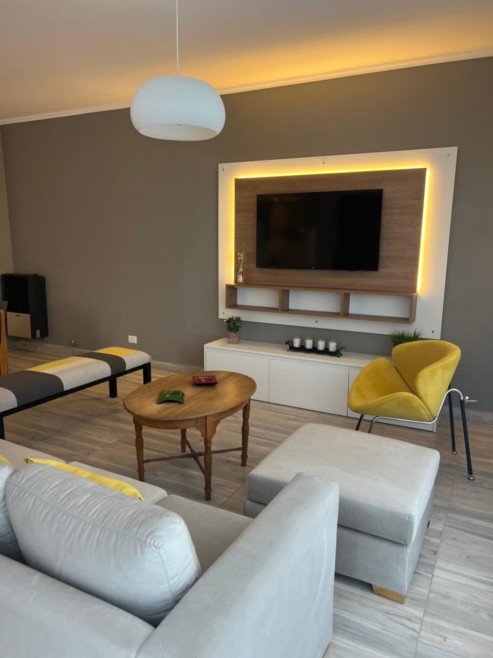 Communal lounge/ TV room, TV and multimedia