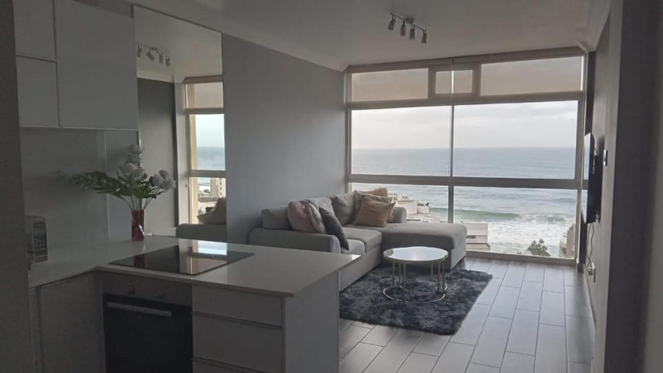 Living room, Sea view