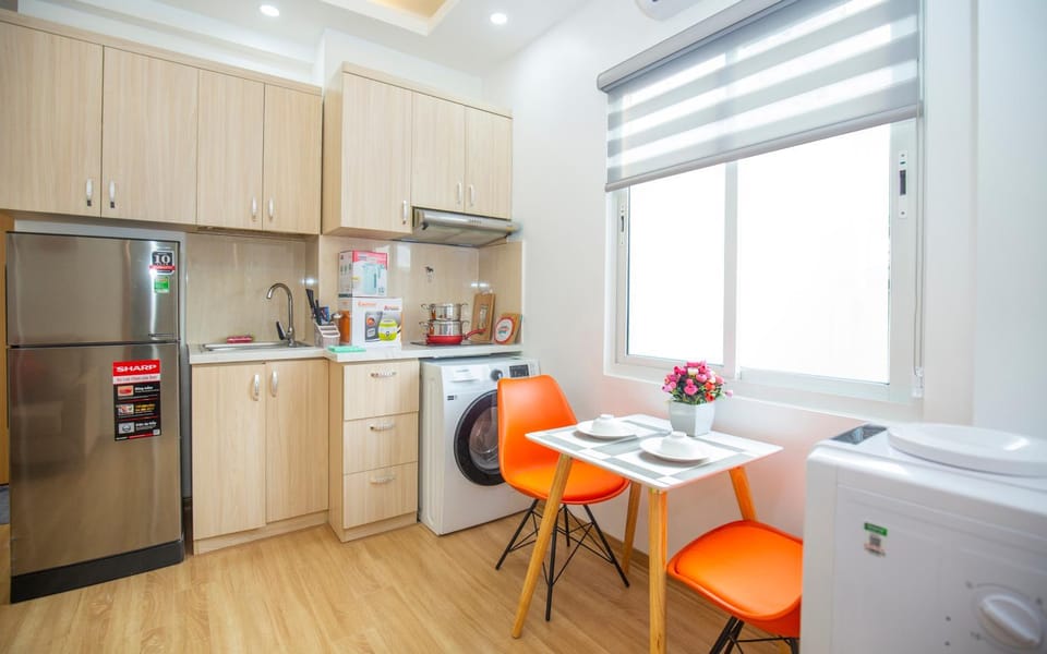 Kitchen or kitchenette, Dining area, dishwasher, minibar, oven, pet friendly, stove, toaster