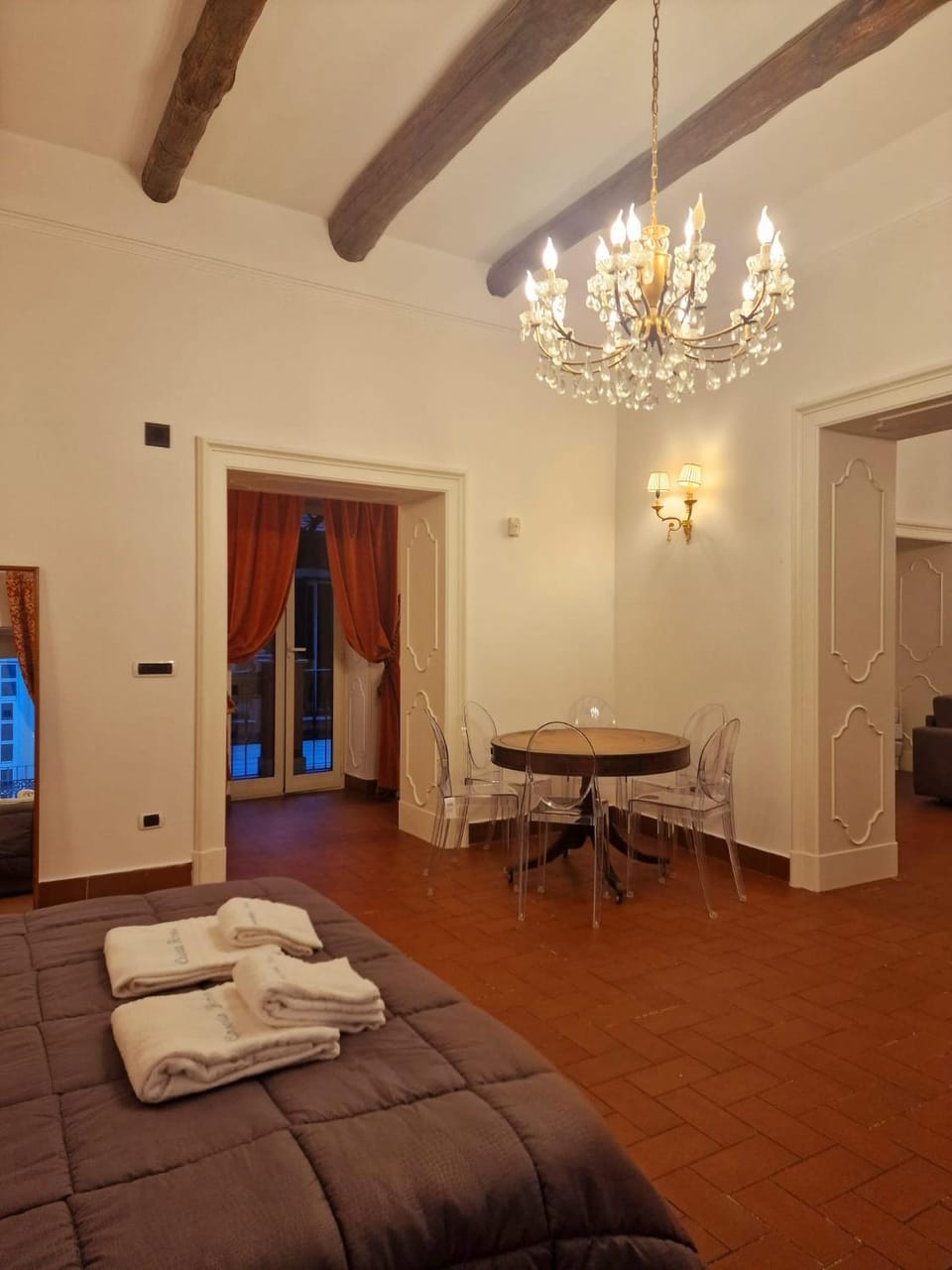 DOMUS SAN CARLO LUXURY Apartment in Caserta