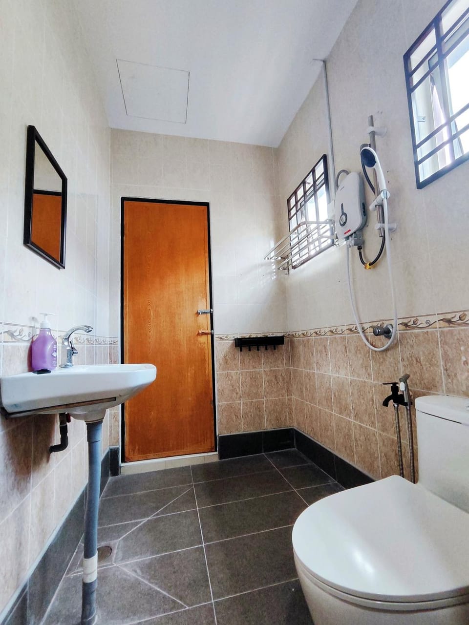 Shower, Toilet, Bathroom, bidet