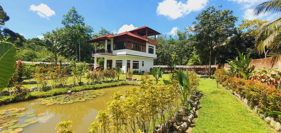 Property building, Natural landscape, Garden, Garden view