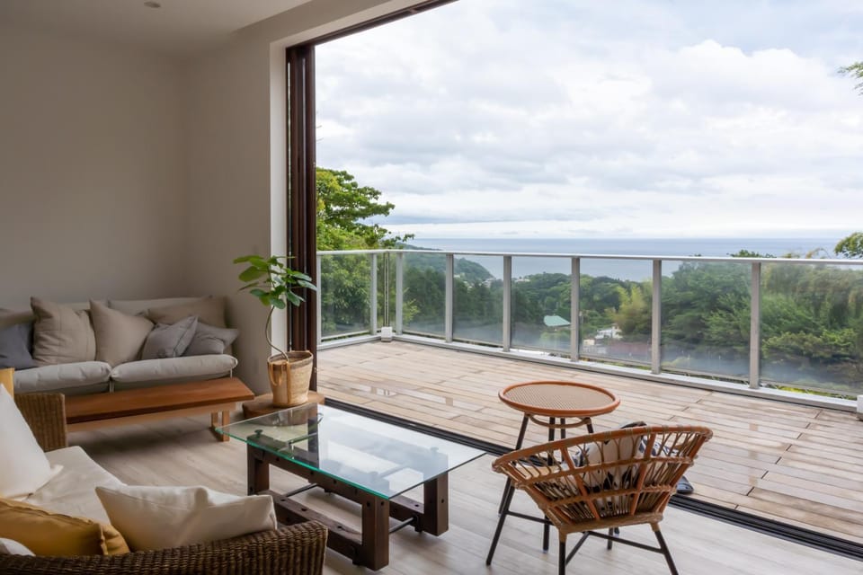 Day, View (from property/room), Balcony/Terrace, Living room, Sea view