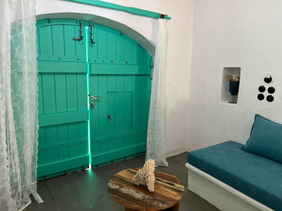 White Coral House in Milos