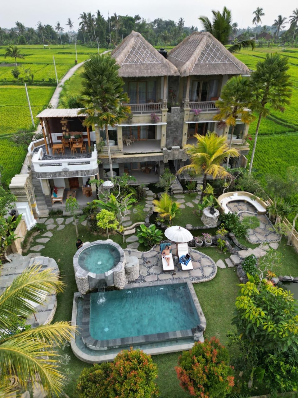 Property building, Day, Natural landscape, Garden, Garden view, Pool view, Swimming pool, sunbed