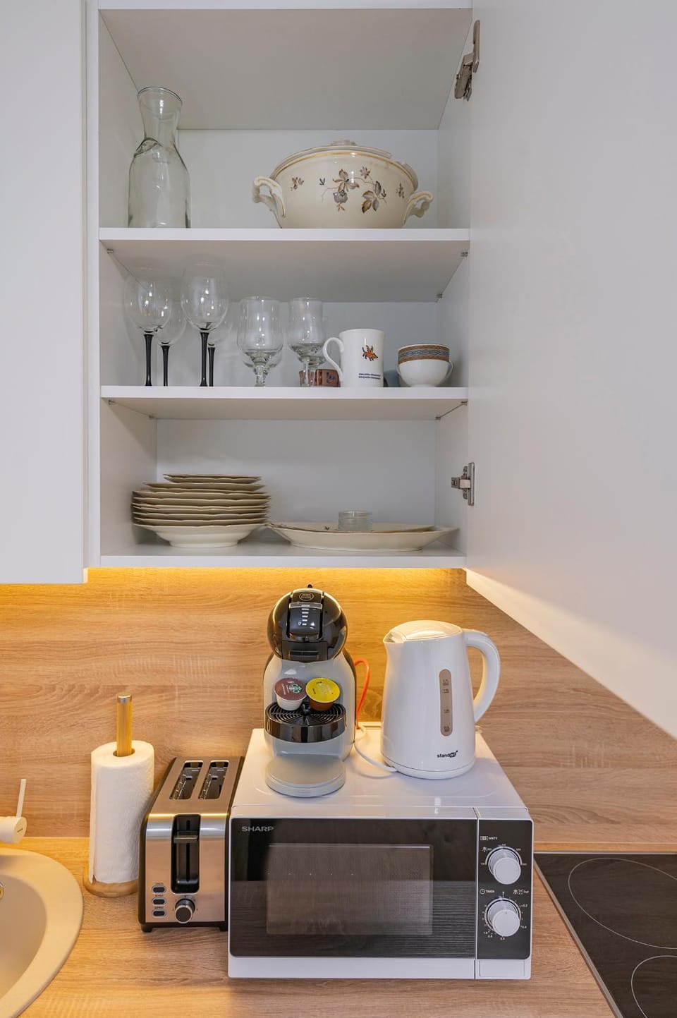 Coffee/tea facilities, Kitchen or kitchenette, minibar, toaster