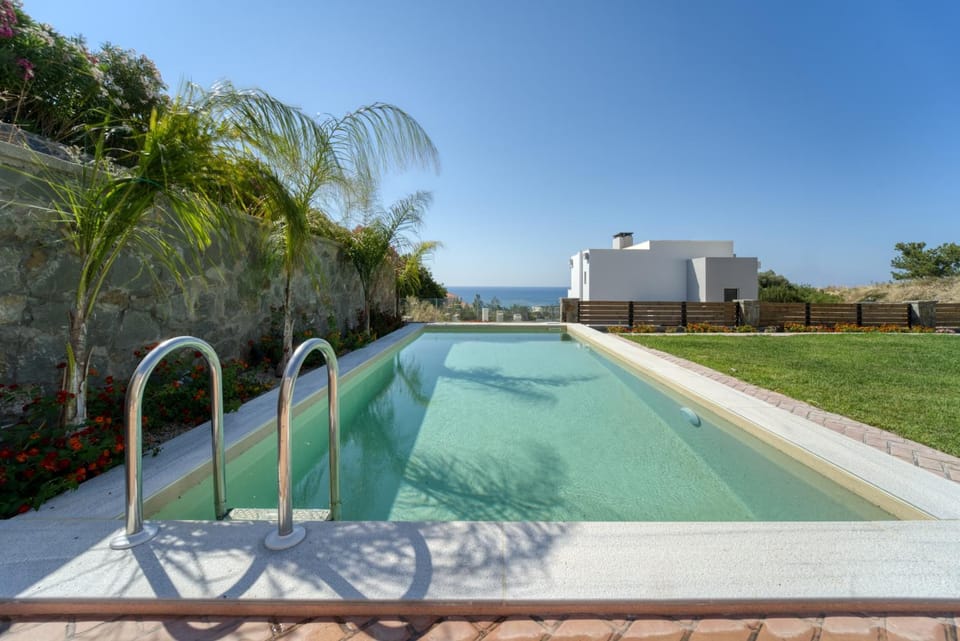 Spring, Day, Summer, Garden, Garden view, Pool view, Sea view, Swimming pool, Time of day