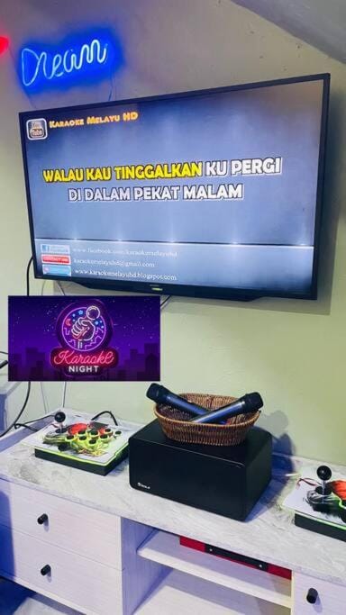 Cozy Kulai Retreat 5Min AeonPalm Resort15Min Senai airport House in Johor