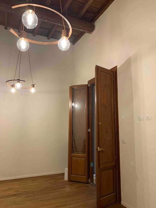 New Residenza Dei Cerchi Apartment in Florence
