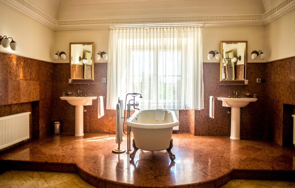 Pałac Racot Hotel in Greater Poland Voivodeship
