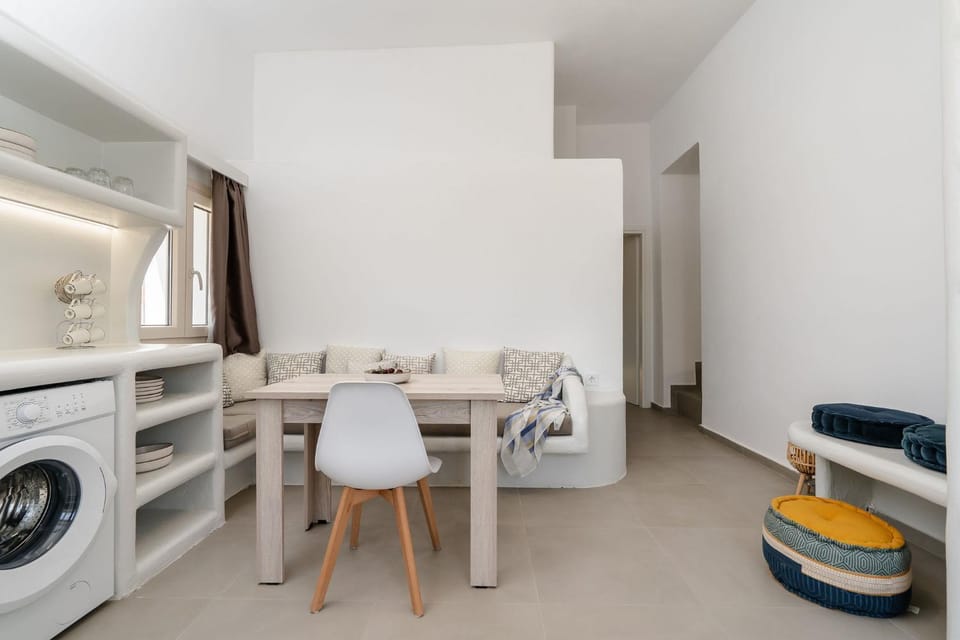 Bee Naxian House House in Naxos, Naxos and Lesser Cyclades, Greece