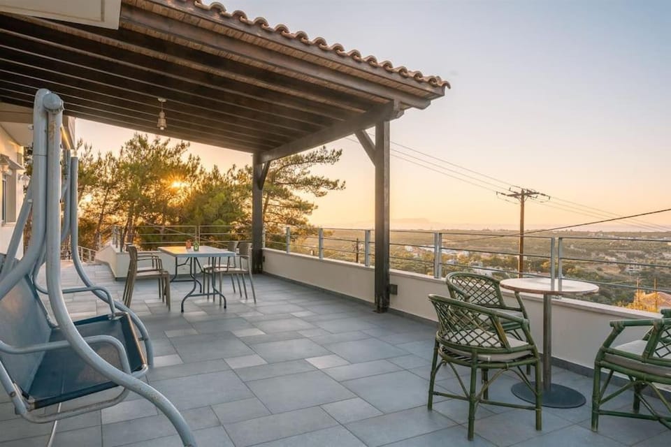 Patio, Day, Natural landscape, View (from property/room), Balcony/Terrace, Balcony/Terrace, Seating area
