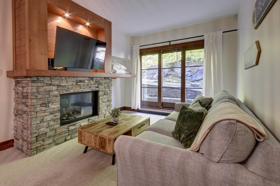 Tremblant Prestige - Étoile 1520-2 Apartment in Mont-Tremblant