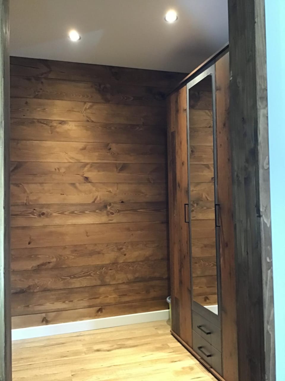 wardrobe