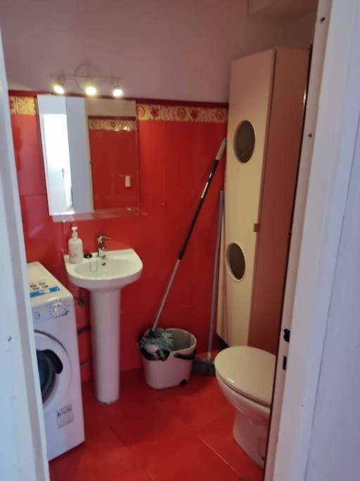 Ático con encanto en el centro de torremolinos Apartment in Torremolinos