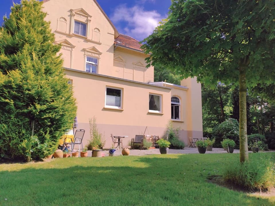 Property building, Garden