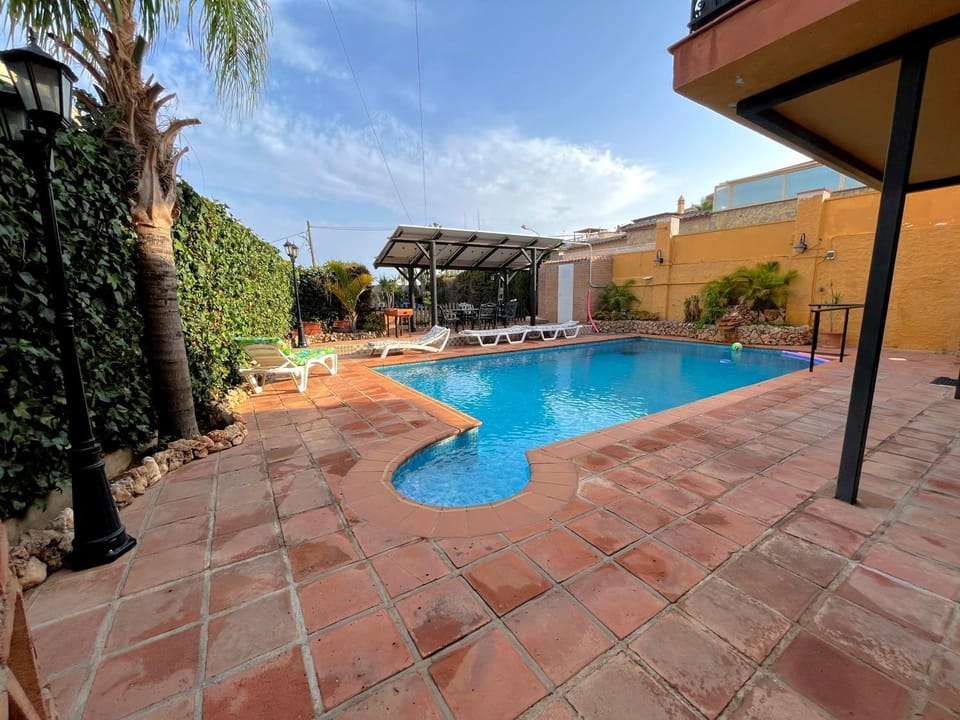 Day, Pool view, Swimming pool, Swimming pool, sunbed