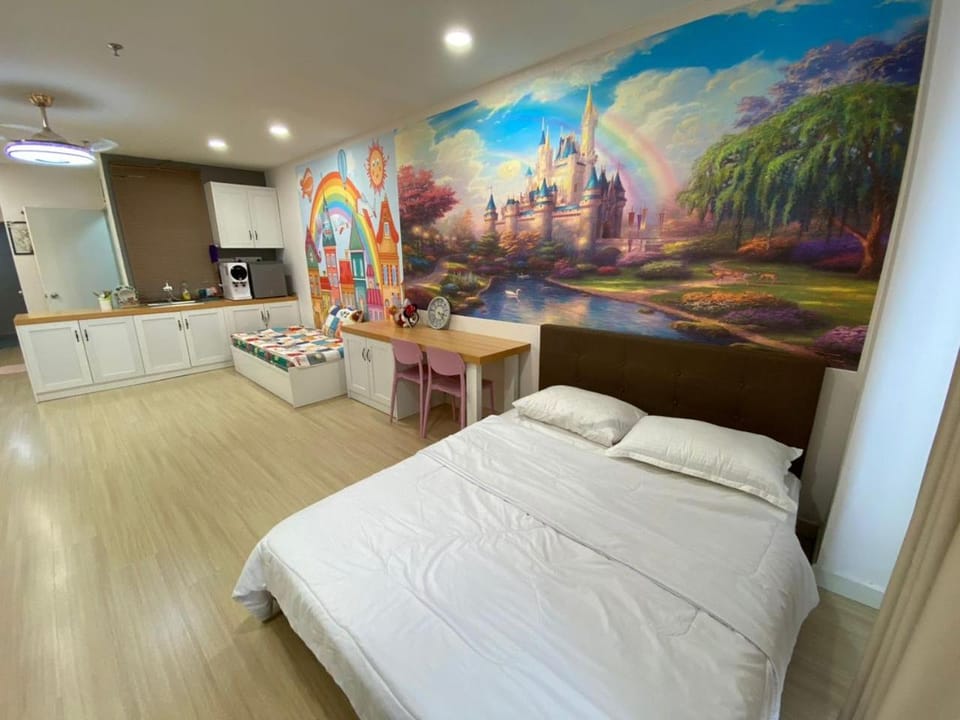 Disney Suite II@Champs Elysees Apartment in Perak