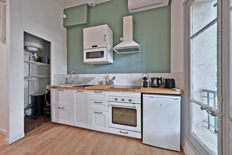 Coffee/tea facilities, Kitchen or kitchenette, dishwasher, minibar, pet friendly, stove, toaster