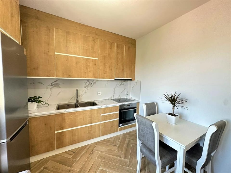 Kitchen or kitchenette, Dining area, pet friendly, stove