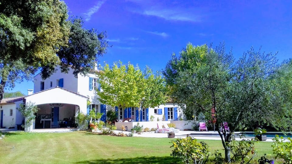 Property building, Garden