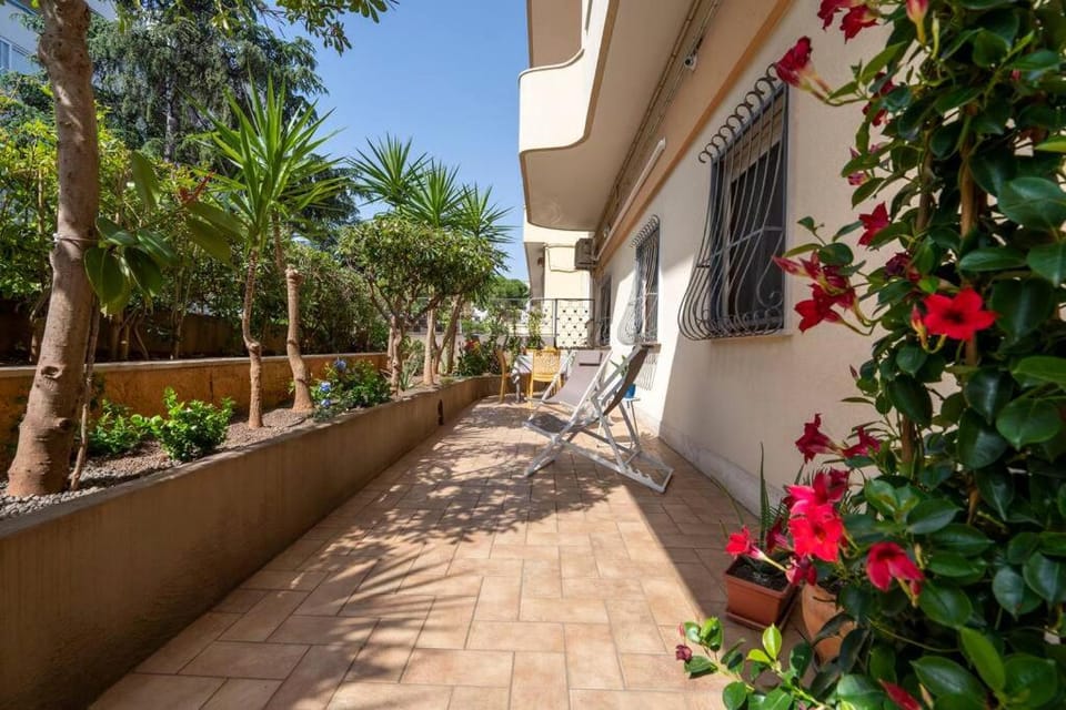 Garden, Garden
