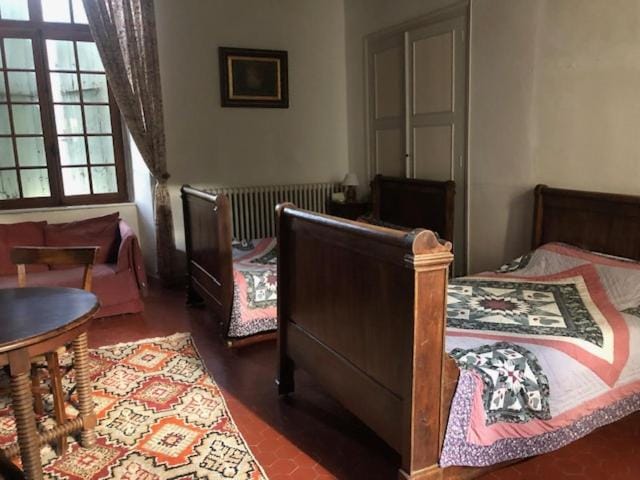château de Paulignan Bed and Breakfast in Occitanie