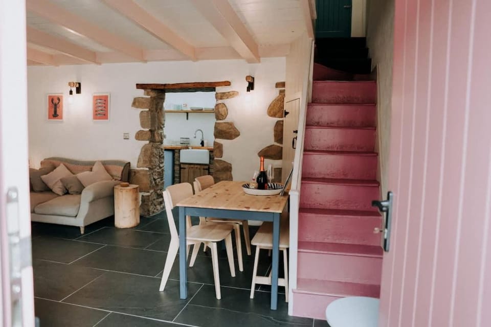 Cute and cosy 2 bed cottage in beautiful Solva House in Saint Davids