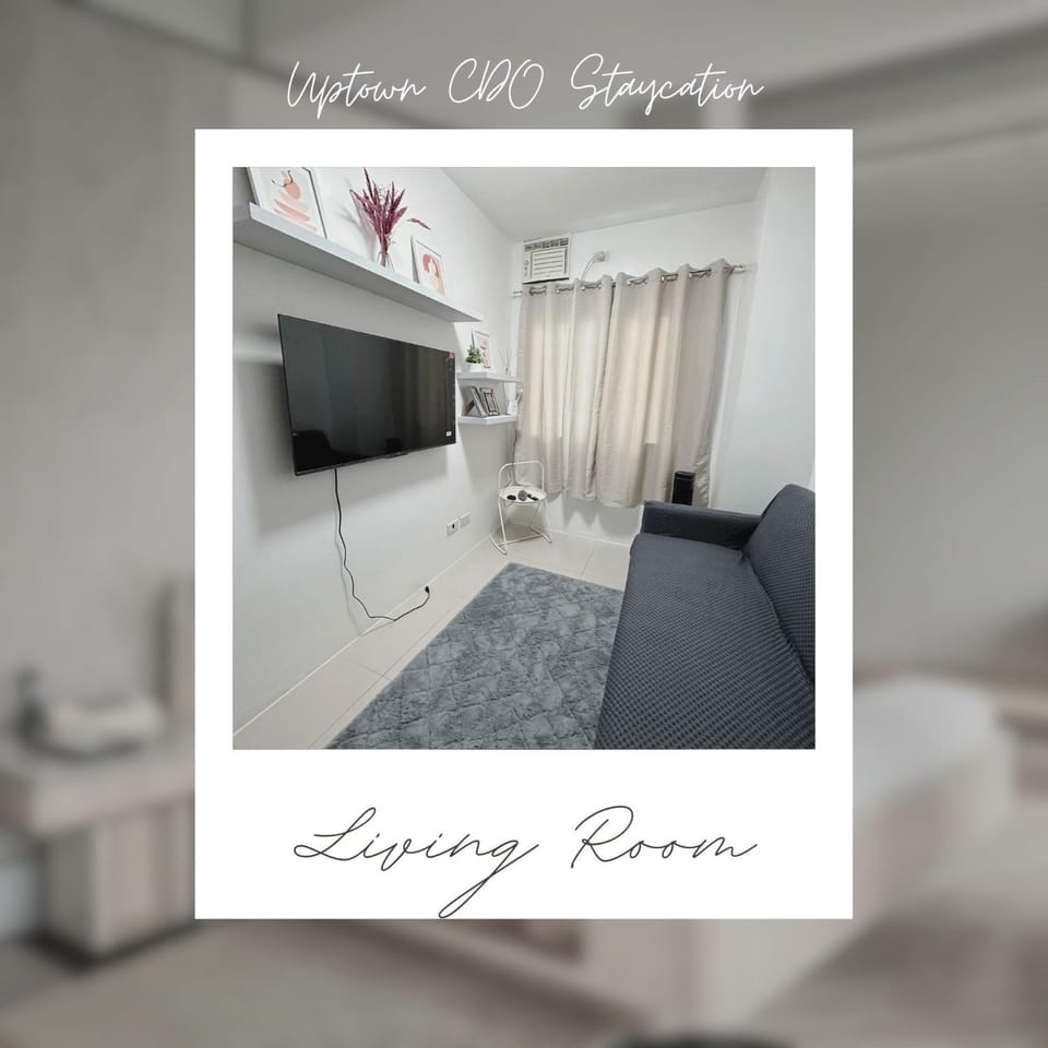 Communal lounge/ TV room, TV and multimedia, Living room