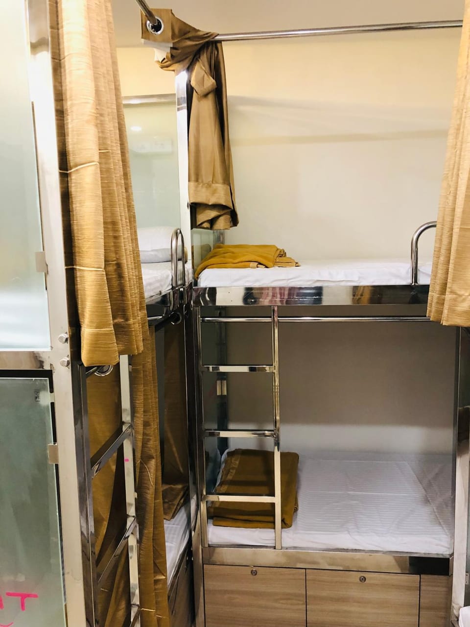 bunk bed