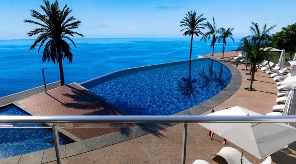 Sea view, Swimming pool, sunbed