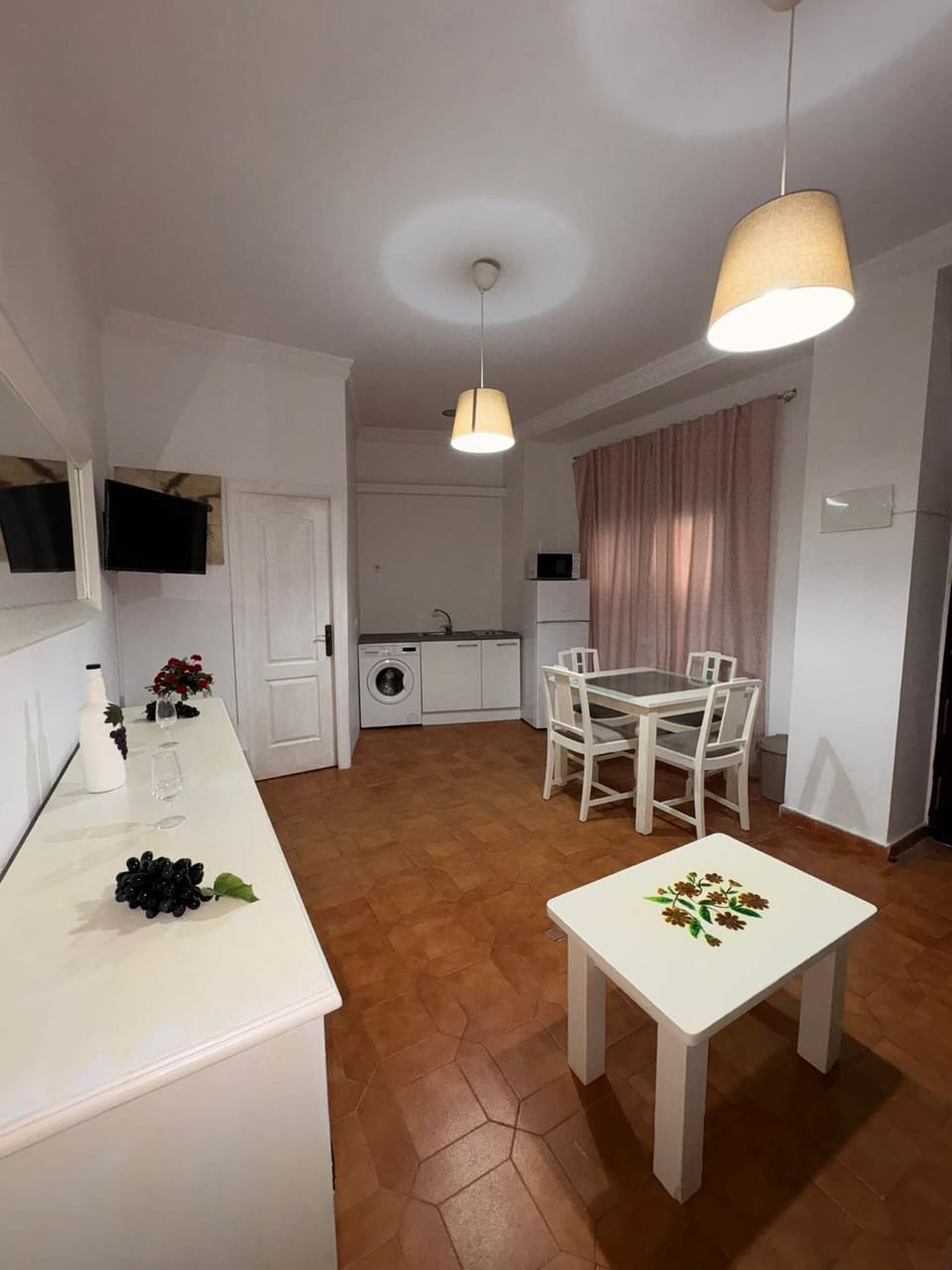Living room, Dining area, kitchen