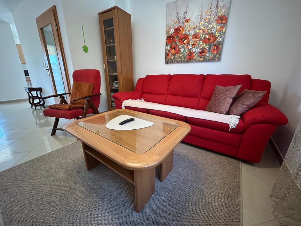 Apartment NOEL - Free Covered Parking - Fast WiFi - Near Beaches & Brijuni Apartment in Fažana