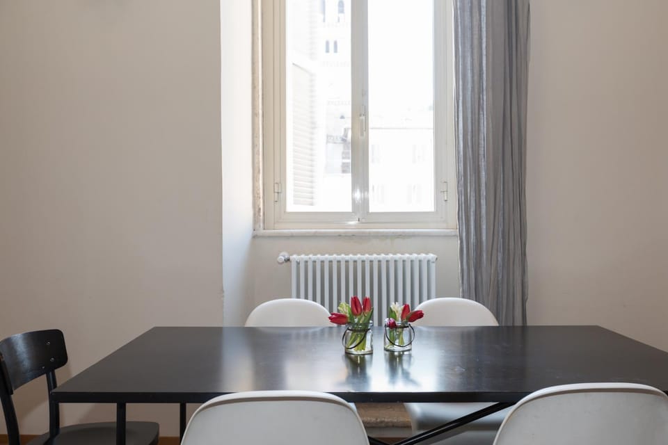 Decorative detail, Dining area