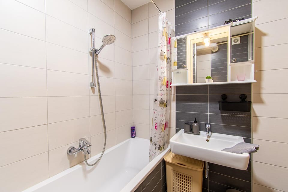 Shower, Bathroom, Bath