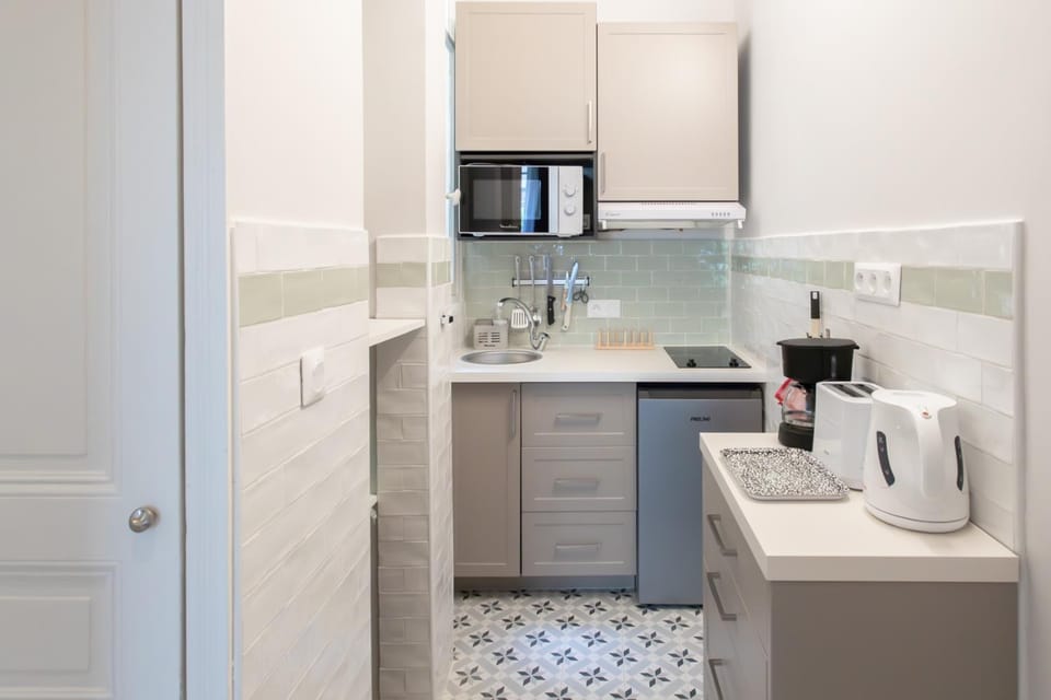 Coffee/tea facilities, Kitchen or kitchenette, minibar, toaster