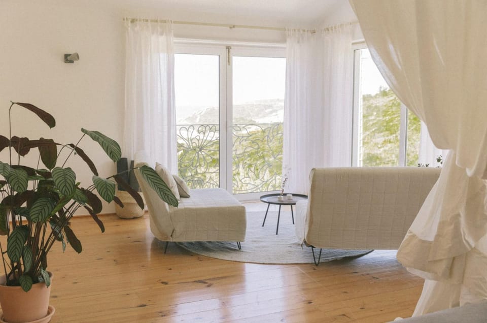 Living room, Photo of the whole room, Seating area, Beach, Bedroom, Sea view, VIP